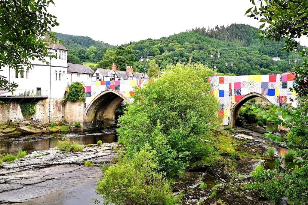 Hillside Cottage, Countryside Views Near Llangollen Corwen Ngoại thất bức ảnh