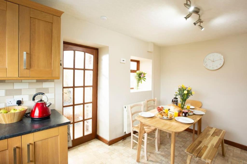Hillside Cottage, Countryside Views Near Llangollen Corwen Ngoại thất bức ảnh